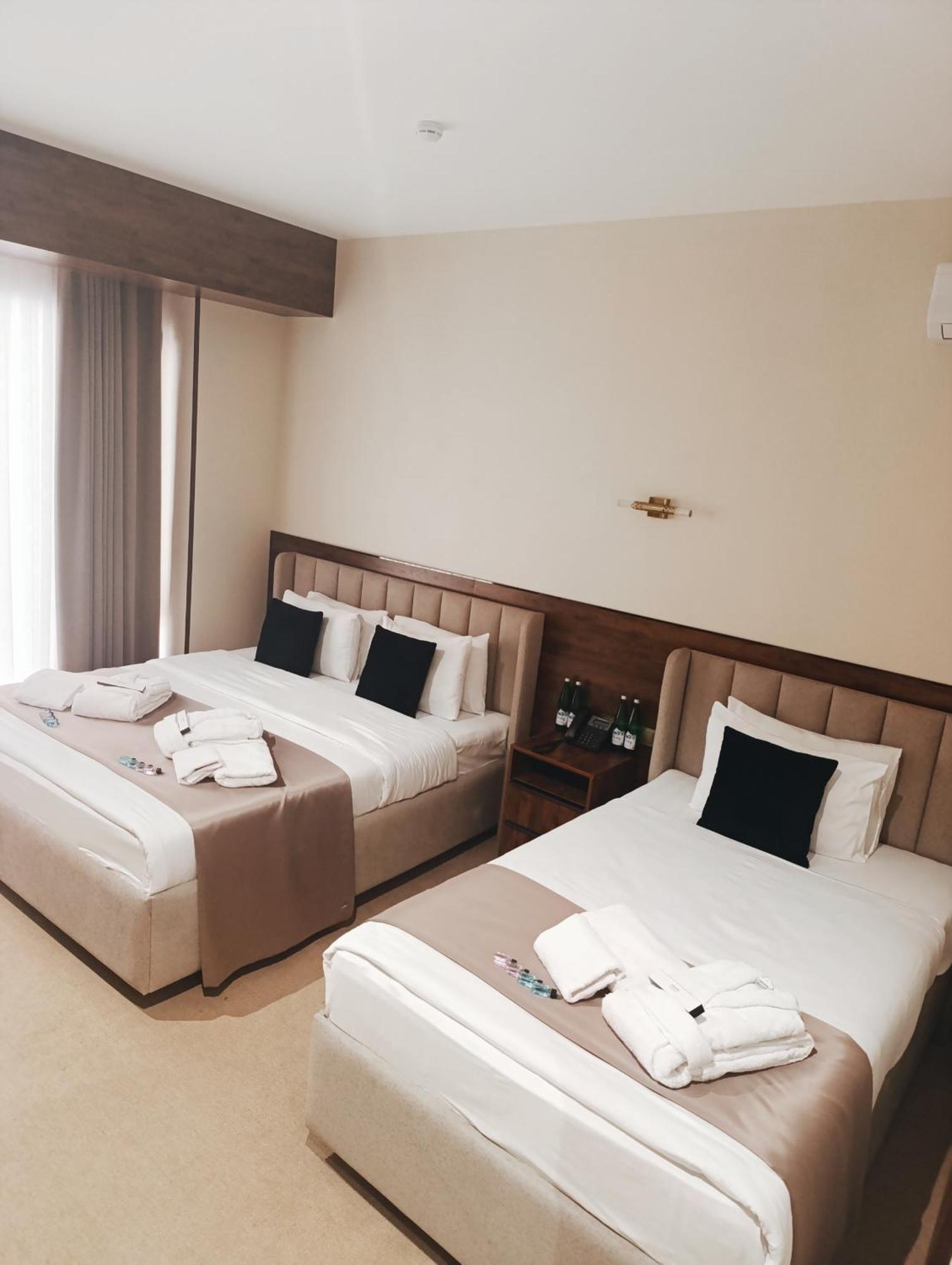 Grand Karavan Hotel Tashkent Room photo